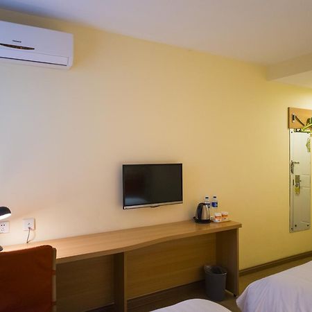 Home Inn Tianjin Binjiang Avenue Shanxi Road Exterior foto